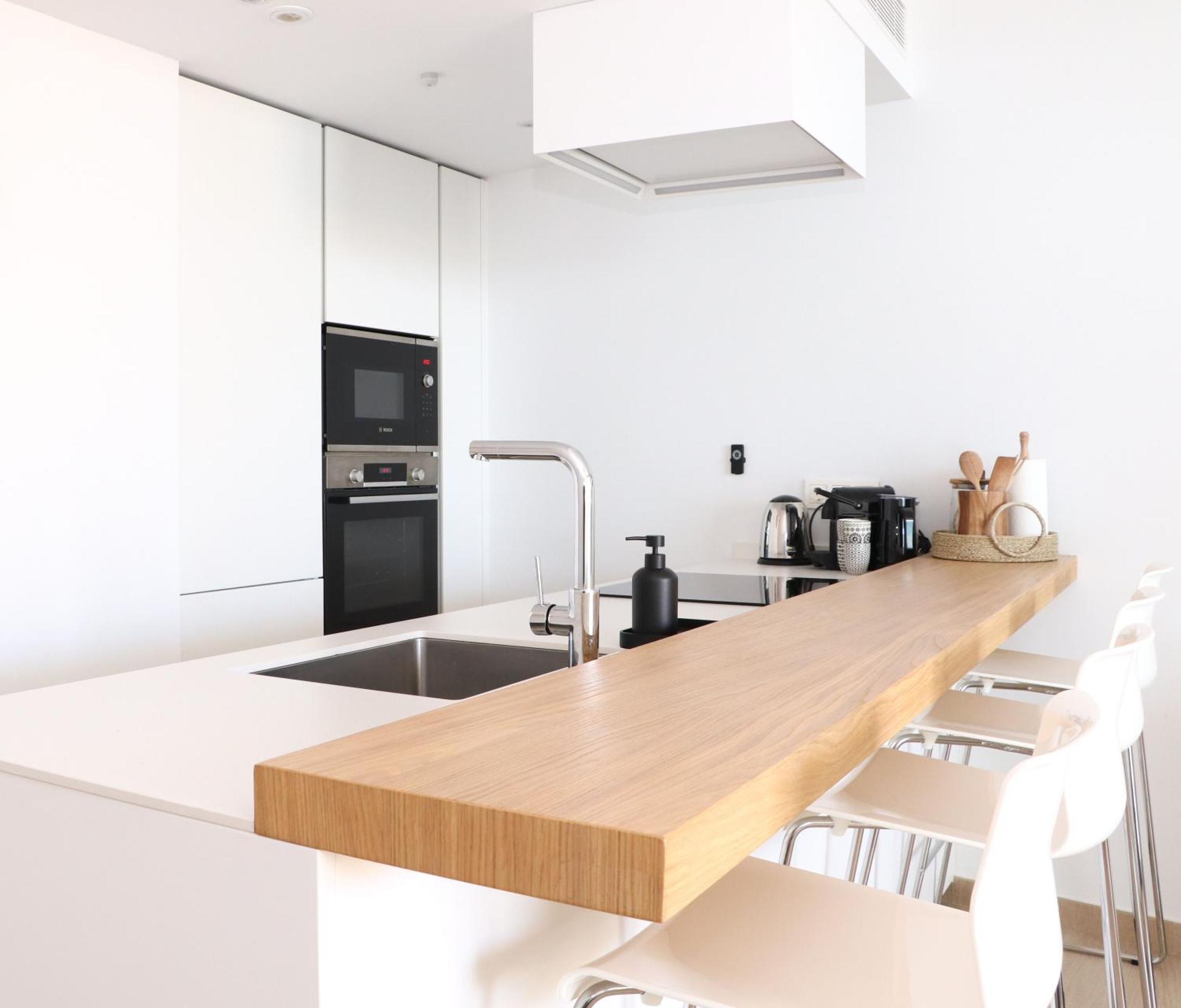 Fantastic Apartment In The Wave Just Steps From Carvajal Beach - Pool And Free Parking Fuengirola Eksteriør billede