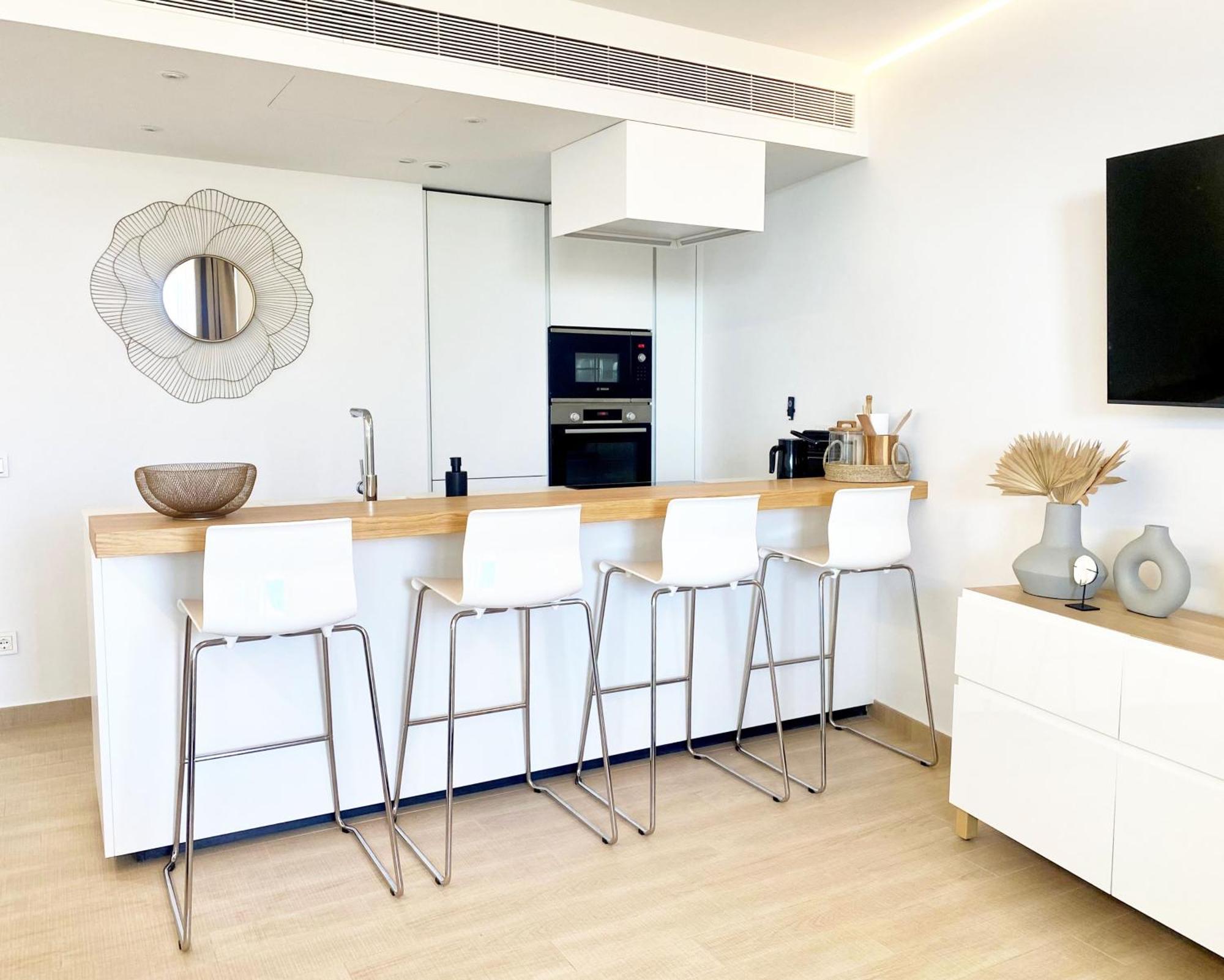 Fantastic Apartment In The Wave Just Steps From Carvajal Beach - Pool And Free Parking Fuengirola Eksteriør billede